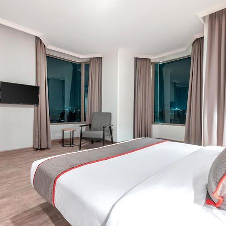 Super Oyo Townhouse 2 Hotel Gunung Sahari Jakarta Exterior foto