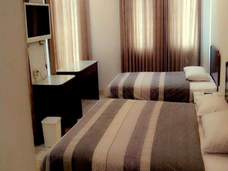 Super Oyo Townhouse 2 Hotel Gunung Sahari Jakarta Exterior foto